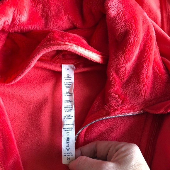 Lululemon scuba hoodie with shell - Picture 2 of 4